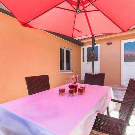 Apartment Taja Ližnjan المظهر الخارجي الصورة