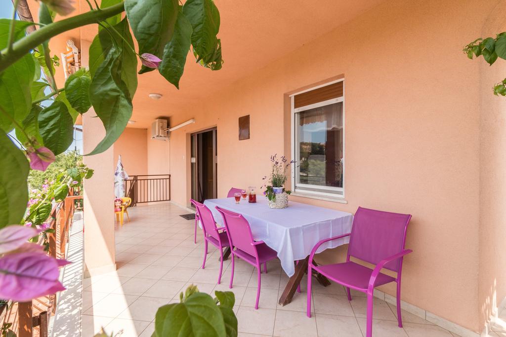 Apartment Taja Ližnjan المظهر الخارجي الصورة