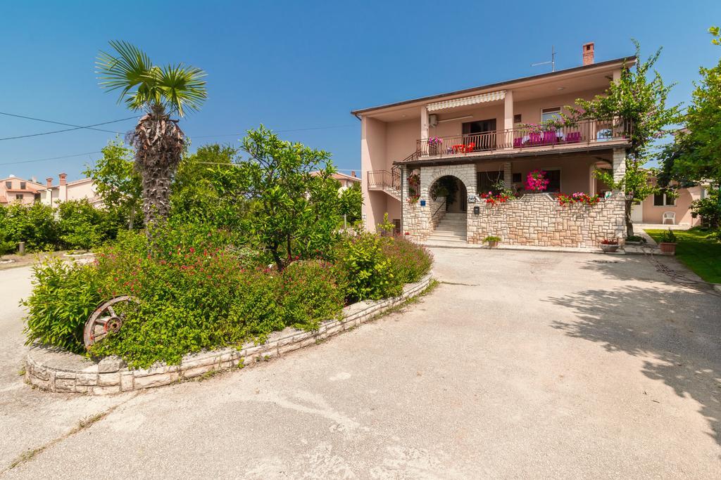 Apartment Taja Ližnjan المظهر الخارجي الصورة