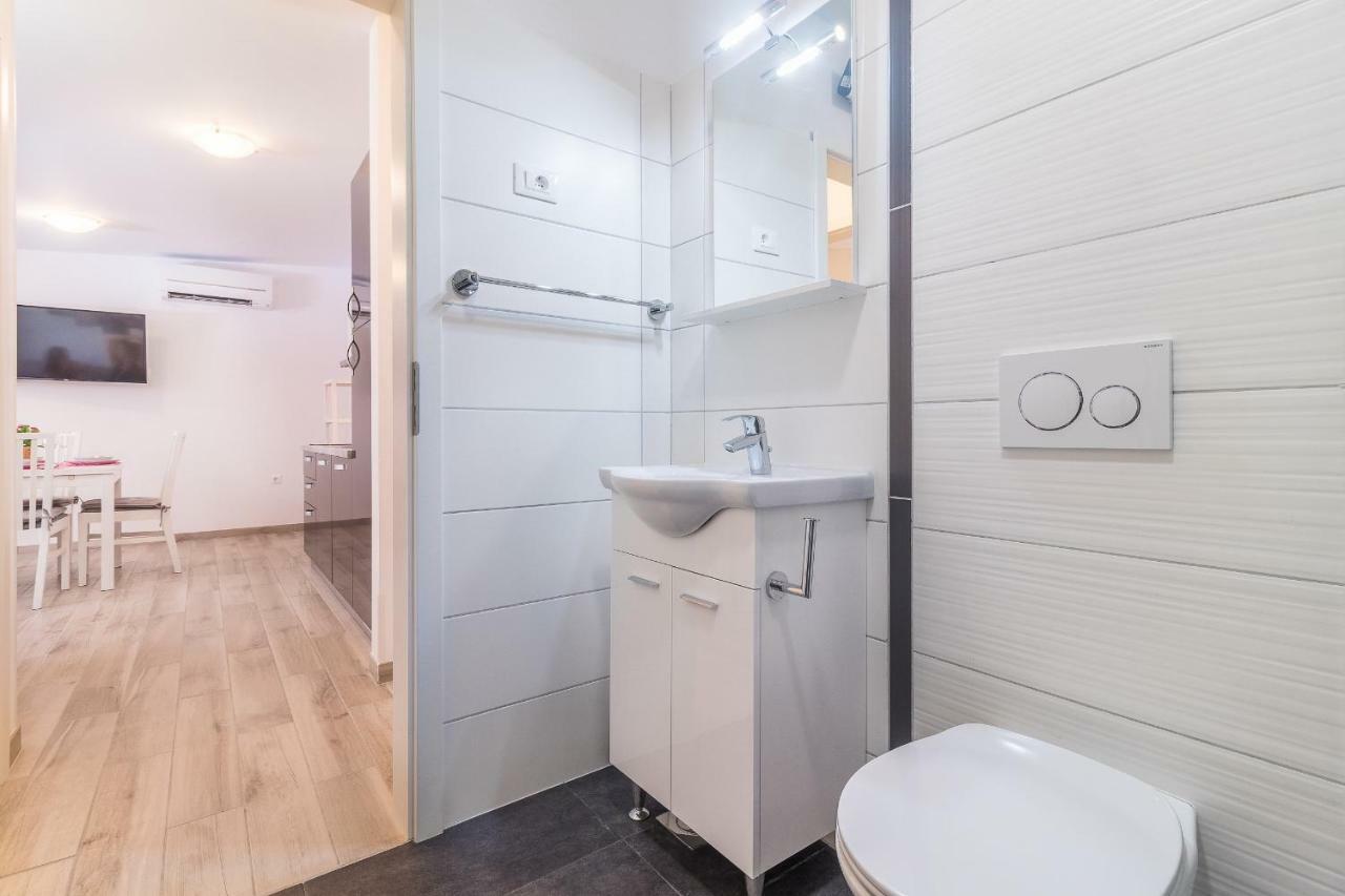 Apartment Taja Ližnjan المظهر الخارجي الصورة