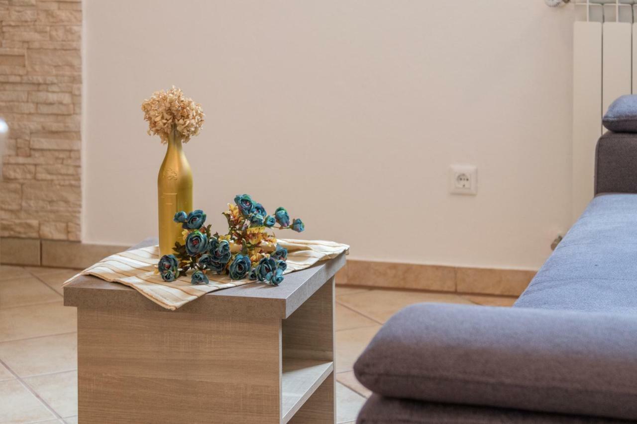 Apartment Taja Ližnjan المظهر الخارجي الصورة