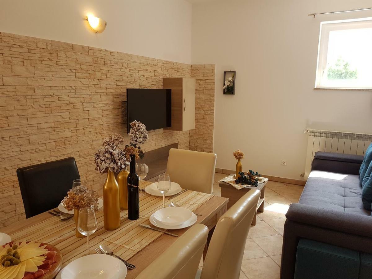 Apartment Taja Ližnjan المظهر الخارجي الصورة